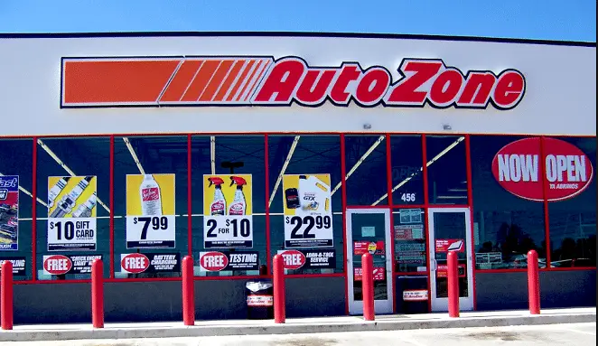 What does Autozone expect from their employees?