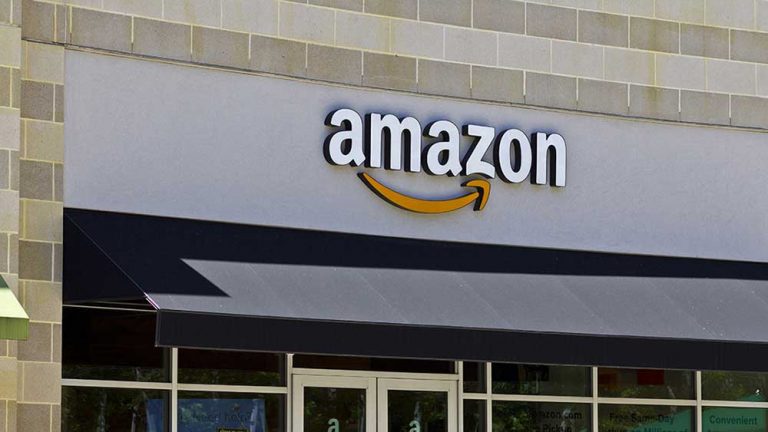 Does Amazon Hire Felons in [year]? [Answer Updated]
