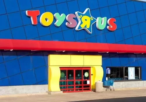 Does Toys R Us Hire Felons?