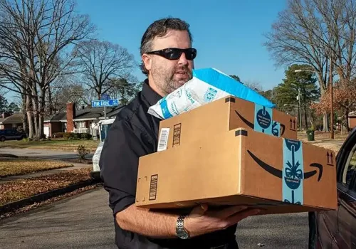 Does Amazon Flex Hire Felons?